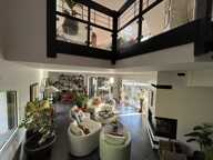 Contemporaine de 7 pièces principales — photo 2