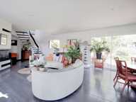 Contemporaine de 7 pièces principales — photo 3