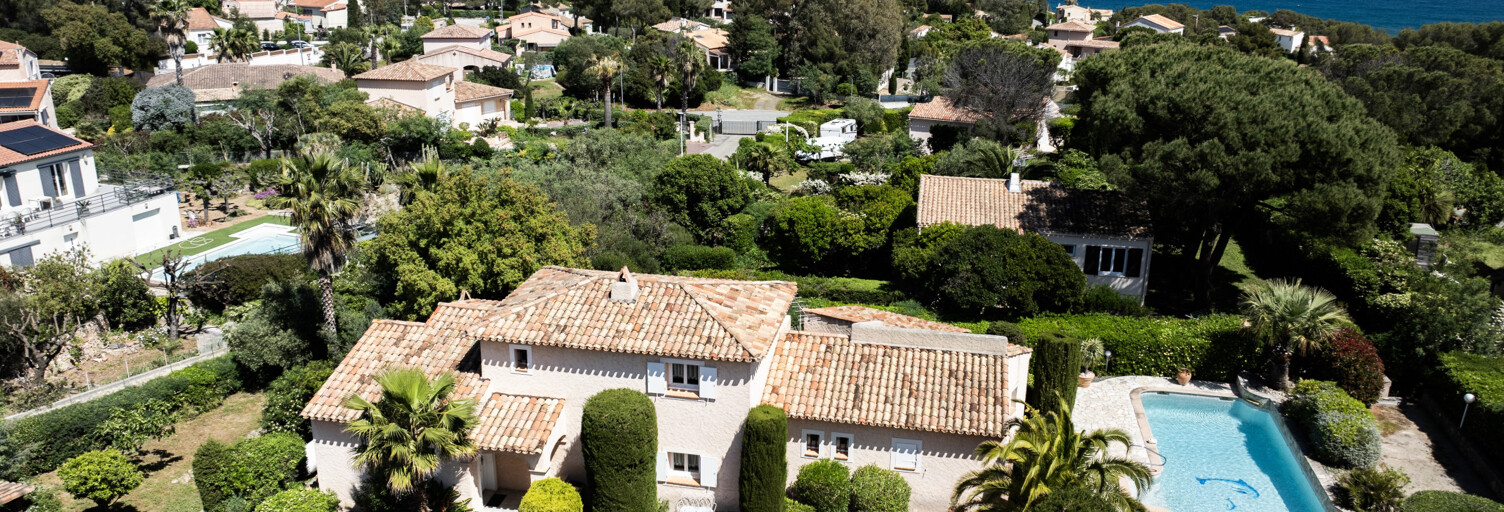 Maison 5 Pièces 150 m² à vendre à Roquebrune-sur-Argens (83380)