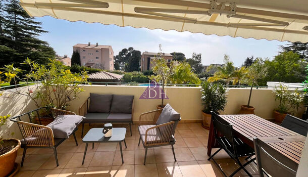 Appartement 4 pièces  à vendre Carqueiranne 83320