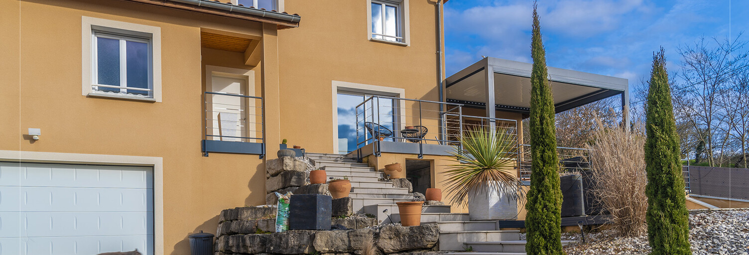 Maison 8 Pièces 207 m² à vendre à Val d'Oingt (69620)