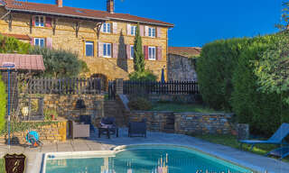 Maison 6 Pièces 210 m² à vendre à Val d'Oingt (69620)