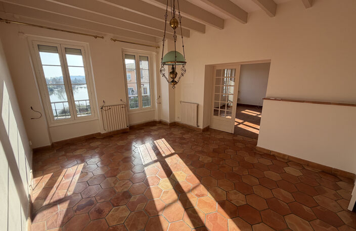 Centre ville CLAIRAC - Vue sur le Lot — photo 4