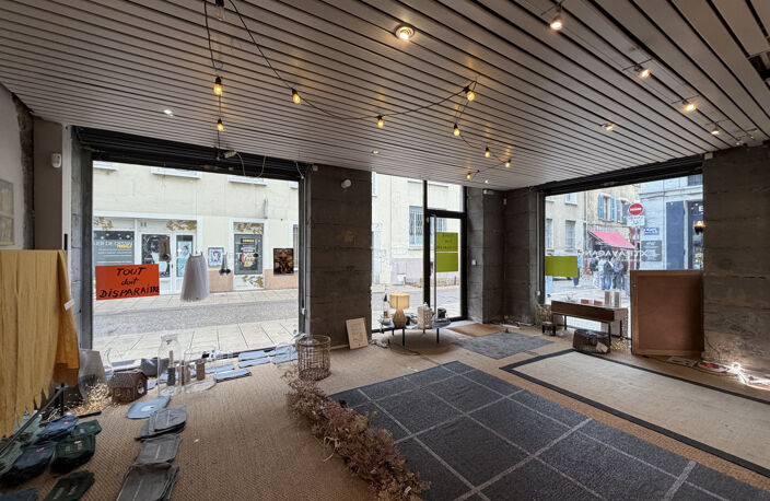 Local Commercial 161 m2 — photo 5
