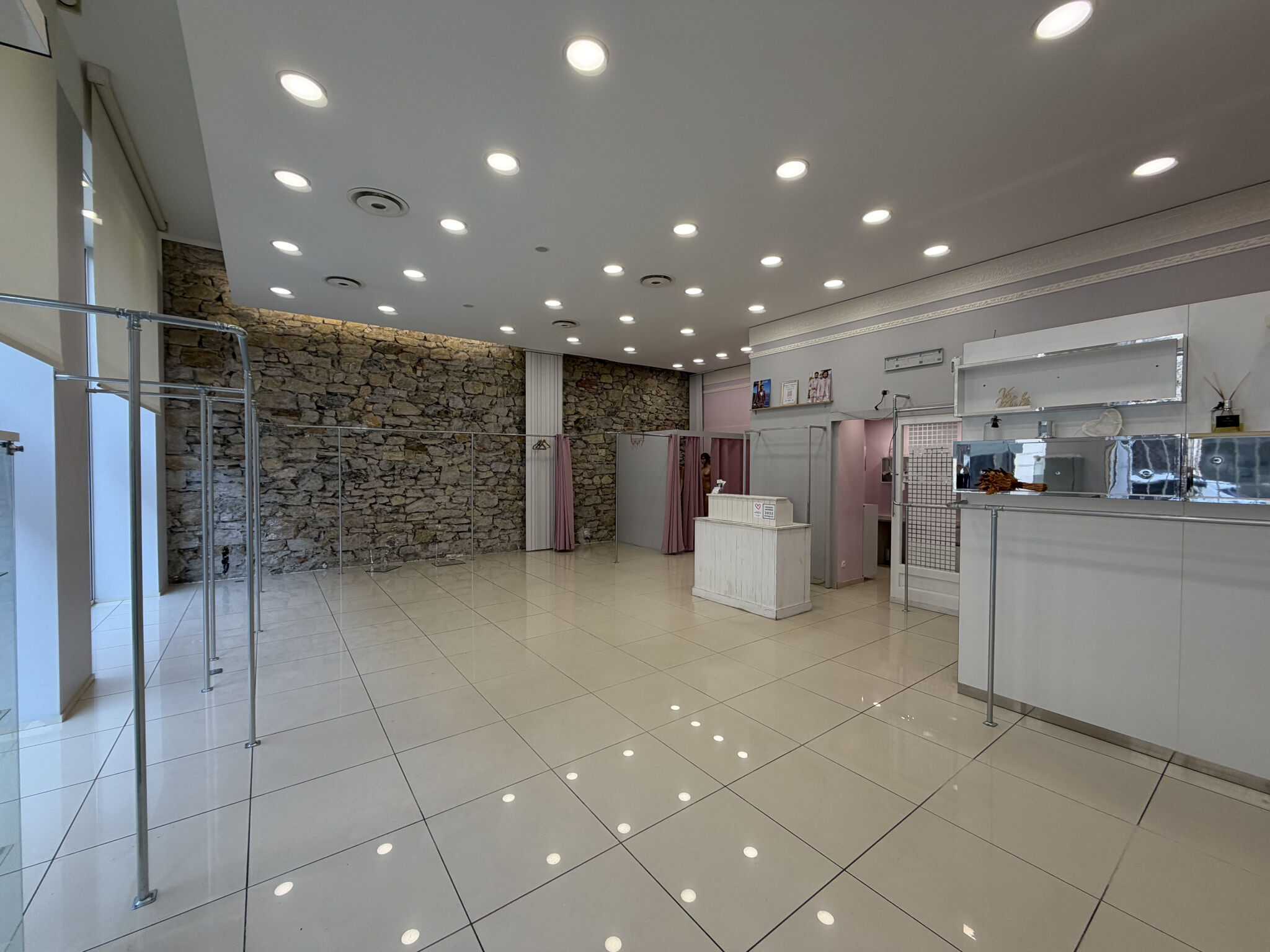 Local commercial  à louer Grenoble 38000