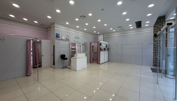 Local commercial  à louer Grenoble 38000