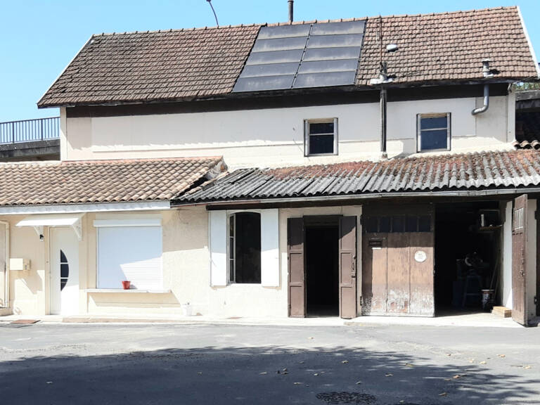 Deux maisons de 163 m2 dont une de 70 m2 à rénover — photo 1