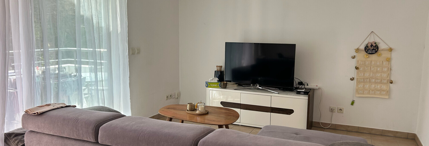 Appartement 3 Pièces 83 m² à louer à Marseille 11 (13011)