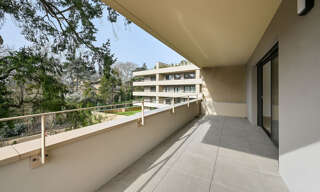 Appartement 4 Pièces 100 m² à vendre à Écully (69130)