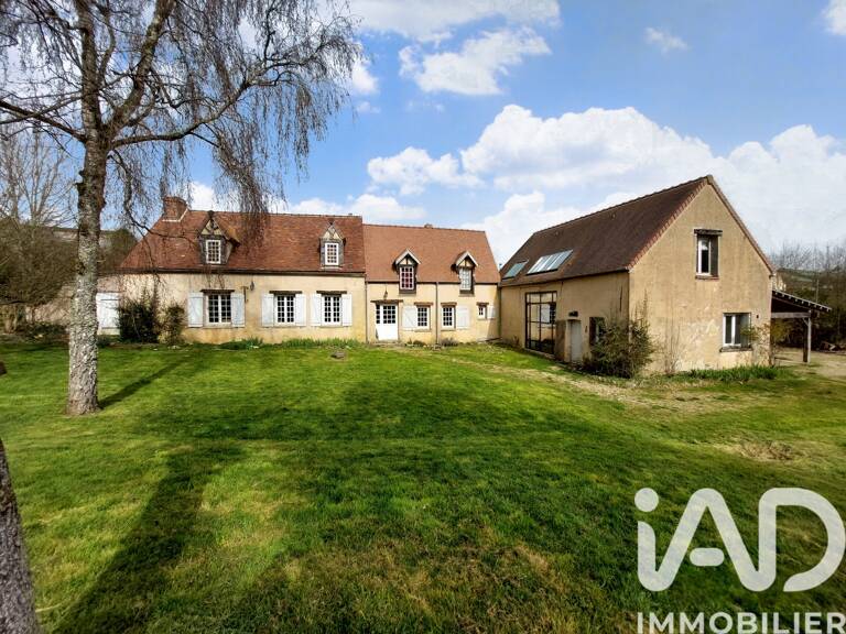 Vente Maison/villa 8 pièces — photo 1