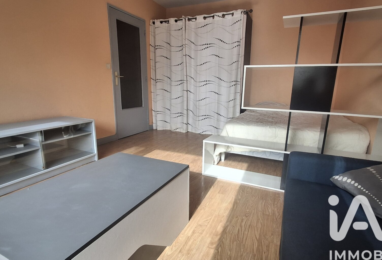 Vente Studio 1 pièce — photo 1