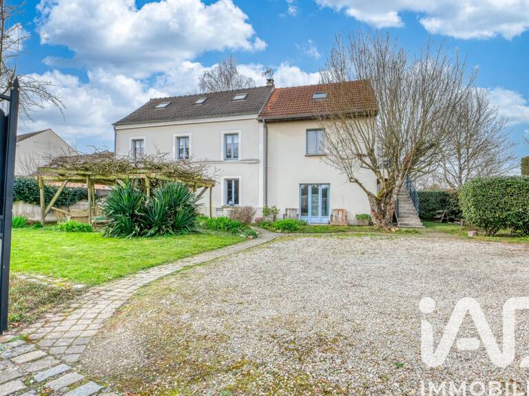 Vente Maison/villa 9 pièces — photo 1