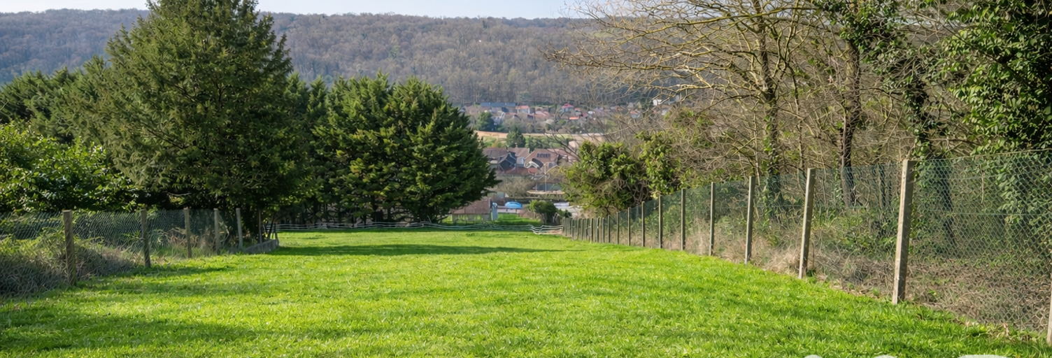 Terrain  660 m² à vendre à Nézel (78410)