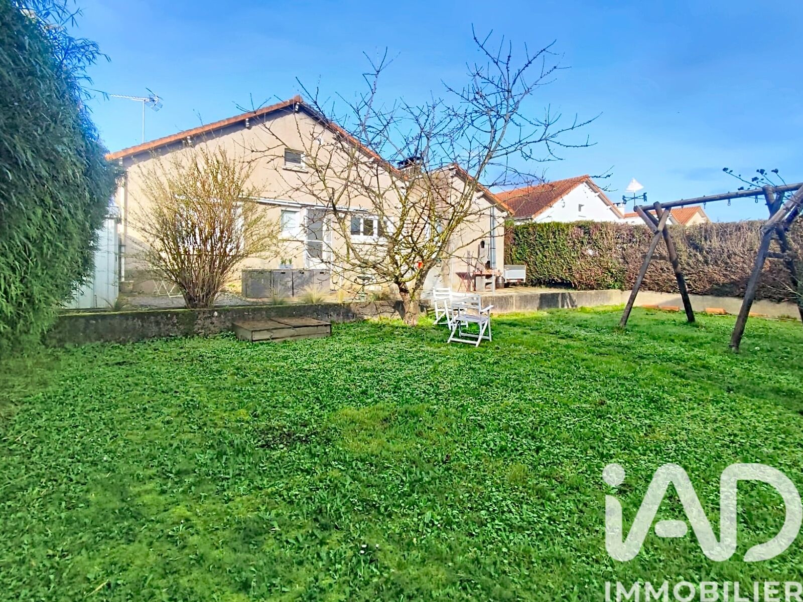 St-Mars-La-Jaille - 91m² - 5p. - 3ch.