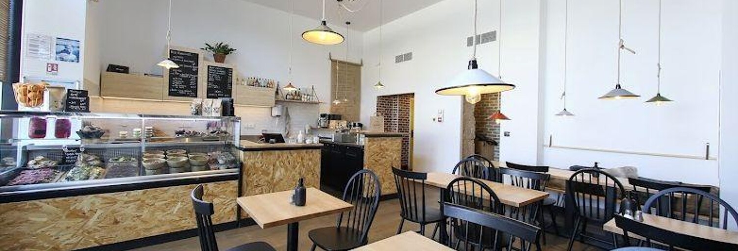 Commerce  58 m² à vendre à Marseille 2 (13002)