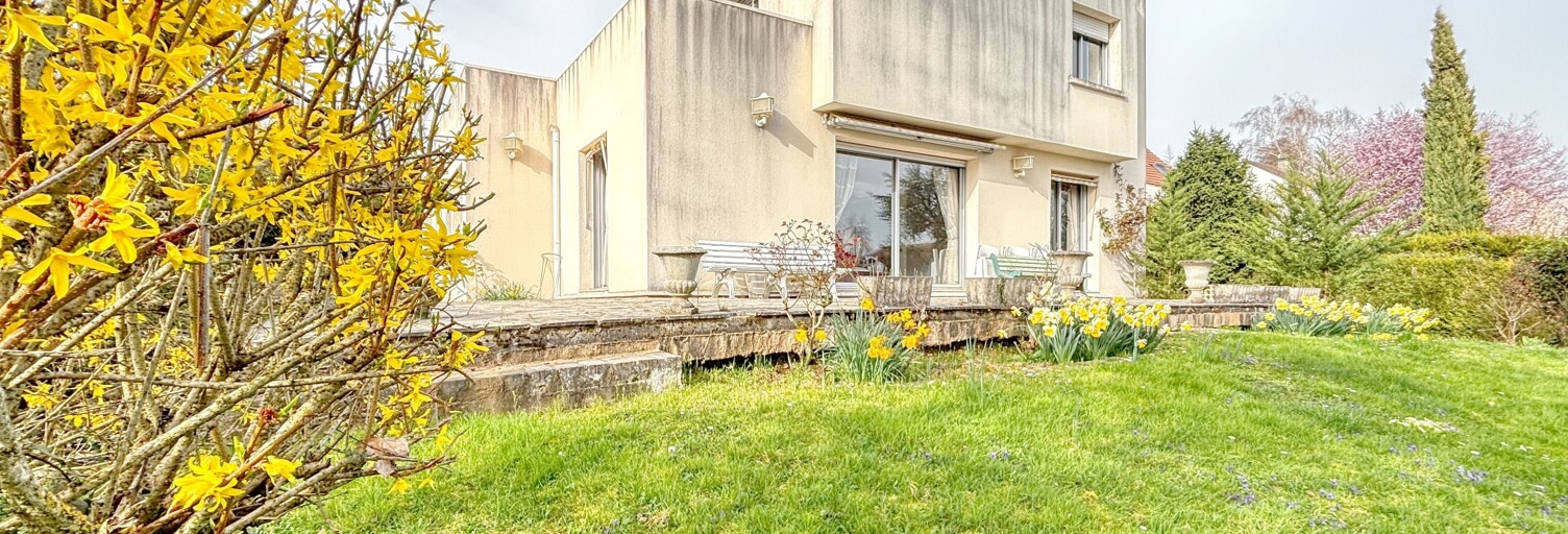 Maison 6 Pièces 205 m² à vendre à Corbeil-Essonnes (91100)