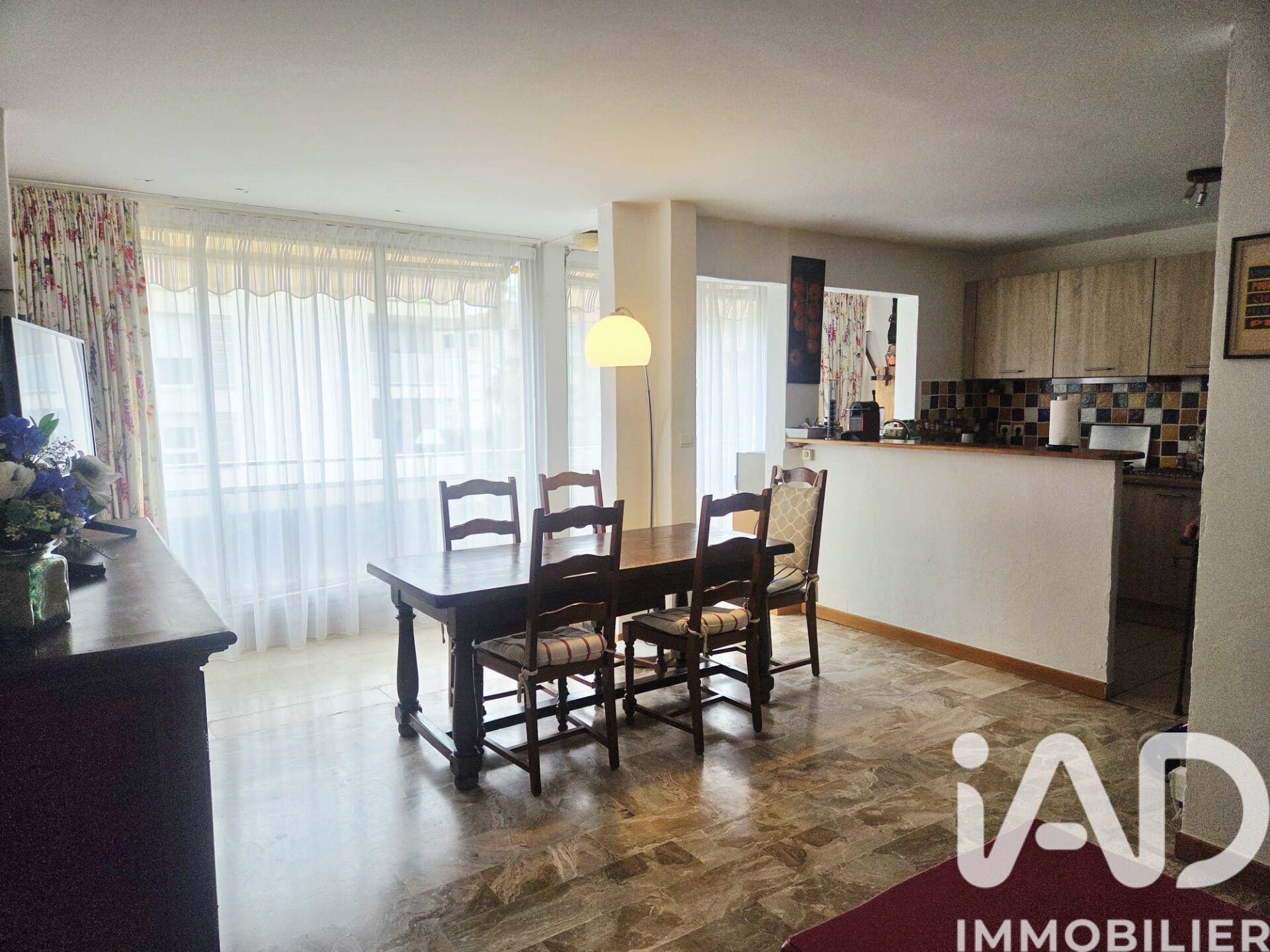 Vente Appartement 4 pièces - Photo 2
