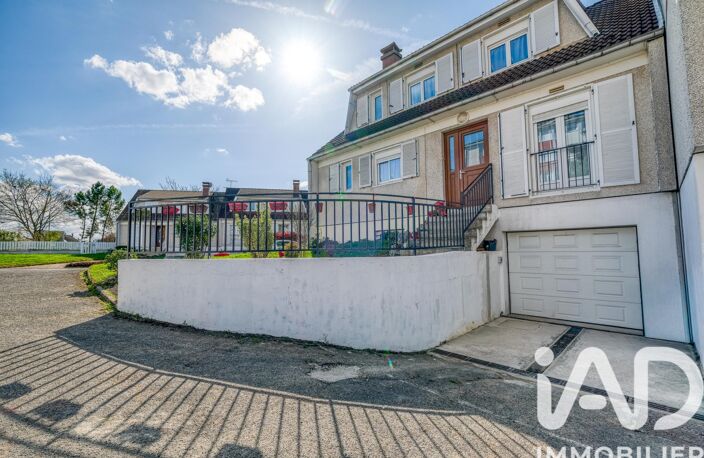 Vente Maison/villa 7 pièces — photo 2