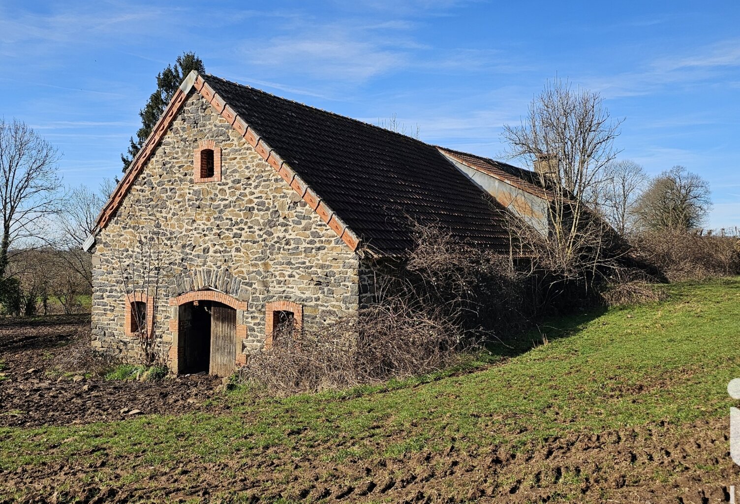 Vente Grange 2 pièces — photo 1