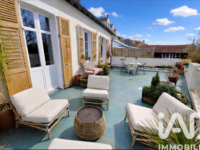 Vente Maison de ville 8 pièces — photo du bien