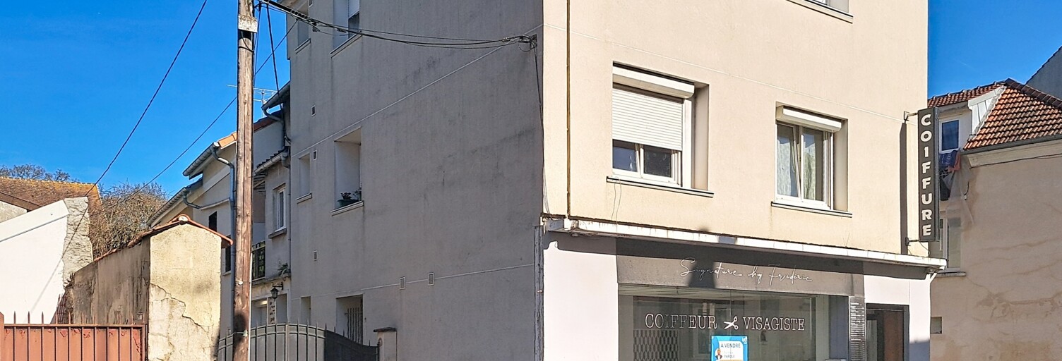 Immeuble  84 m² à vendre à Roissy-en-Brie (77680)