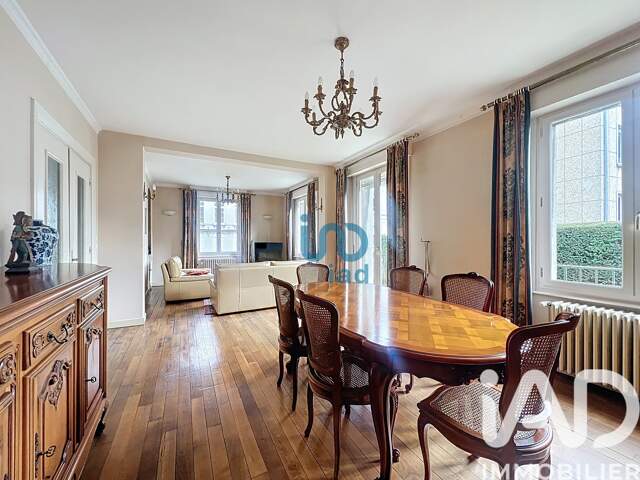 Vente Maison de ville 8 pièces — photo du bien