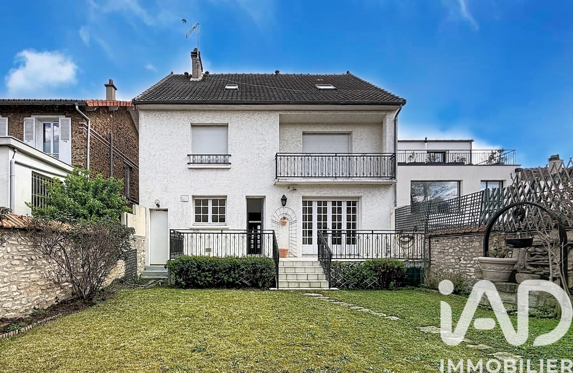 St-Maur-Des-Fosses - 186m² - 7p. - 6ch.
