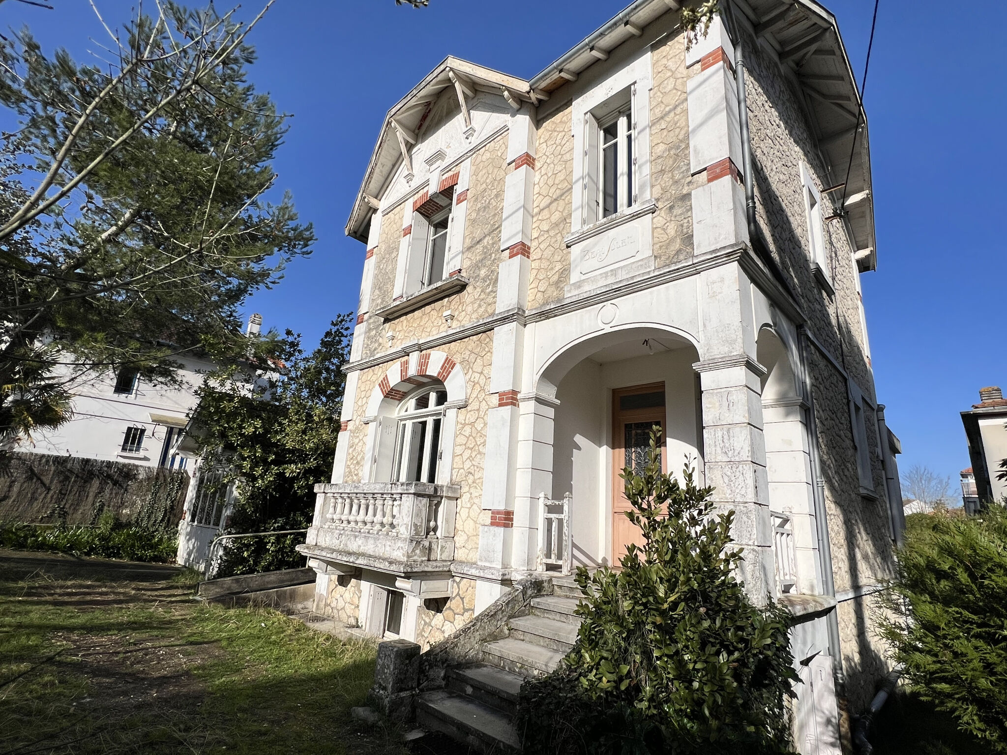 Villa / Maison  T5 à vendre Royan 17200