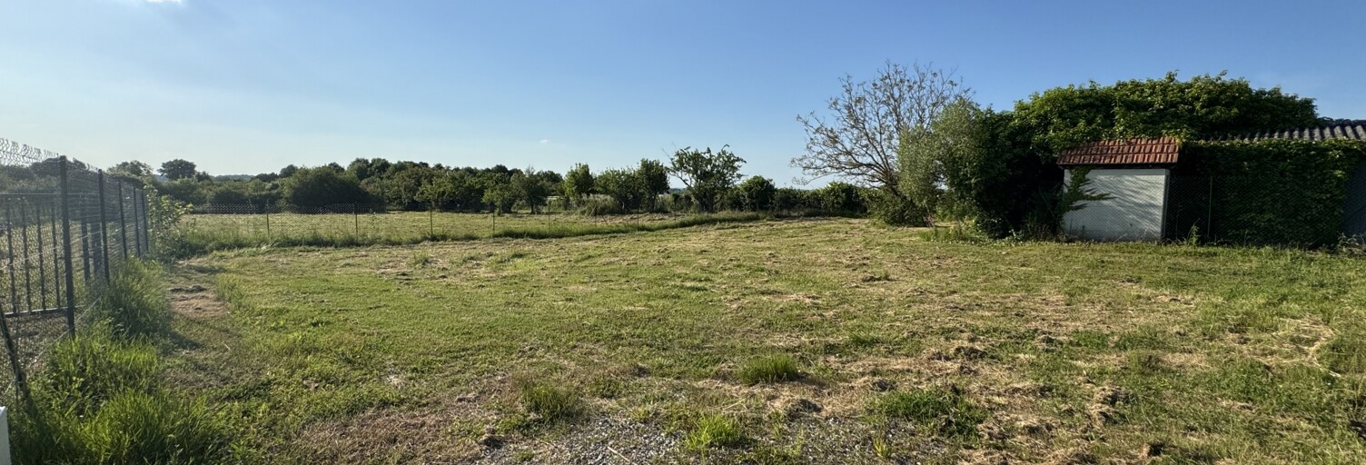 Terrain  1454 m² à vendre à Saint-Germain-du-Puch (33750)