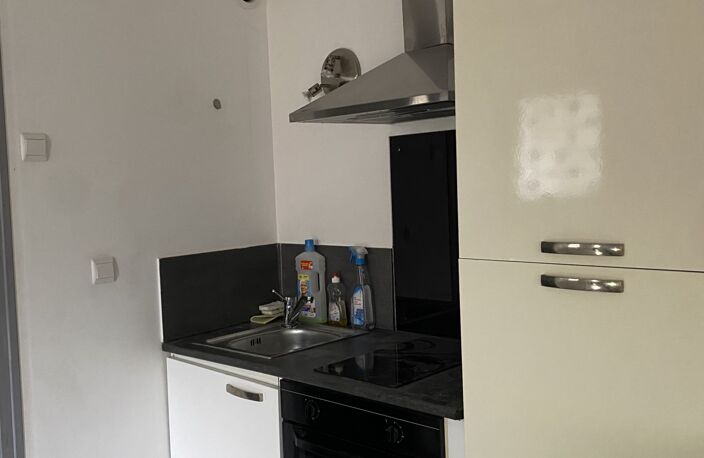 Vente Immeuble 40 m&sup2; — photo 3