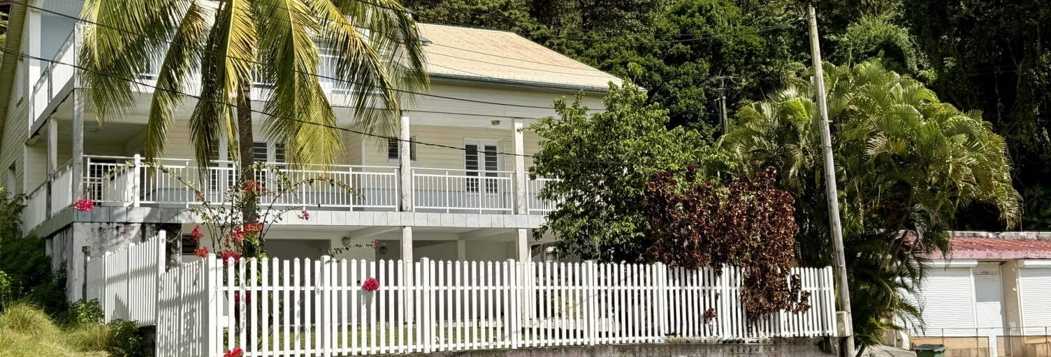 Maison 5 Pièces 151 m² à vendre à Sainte-Marie (97230)