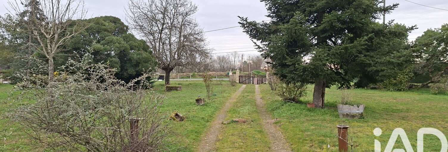 Terrain  13688 m² à vendre à Sablons (33910)