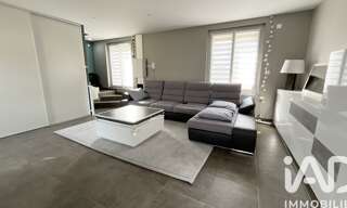 Maison 6 Pièces 137 m² à vendre à Le Chambon-Feugerolles (42500)