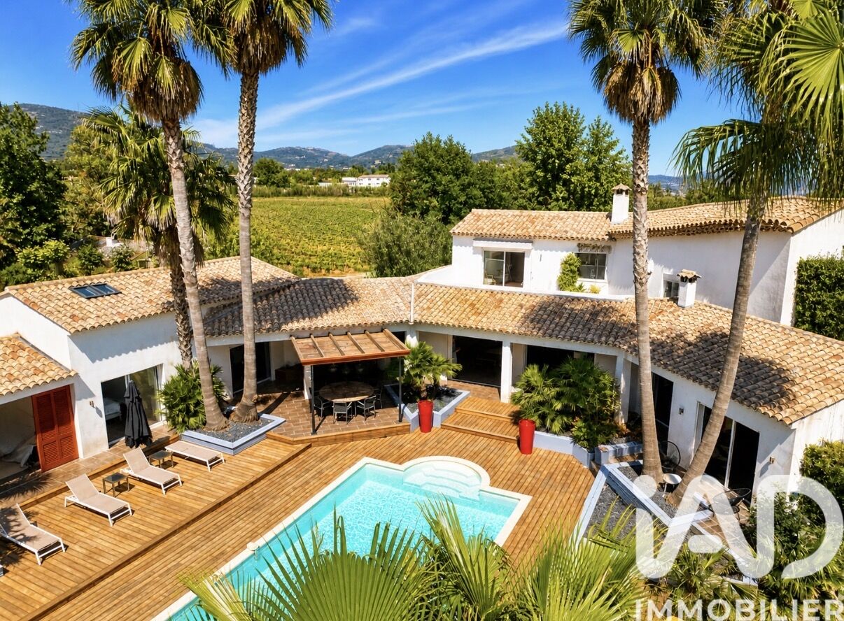 Maison à vendre, 7 pièces, 250 m², Grimaud