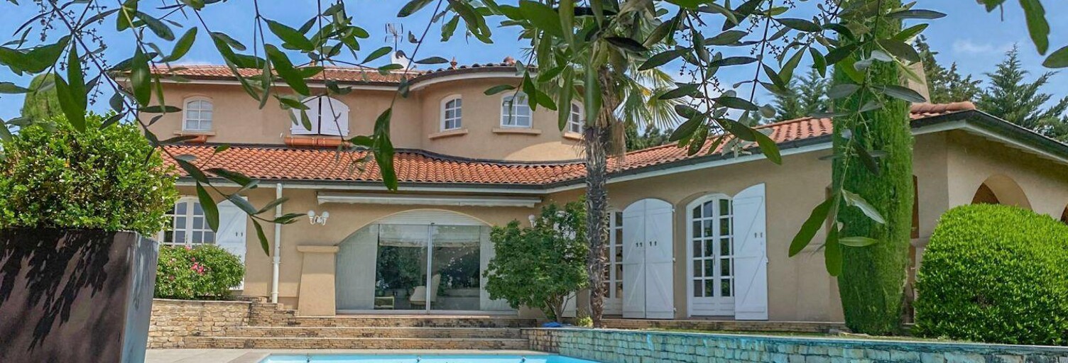 Maison 6 Pièces 284 m² à vendre à Saint-Priest (69800)