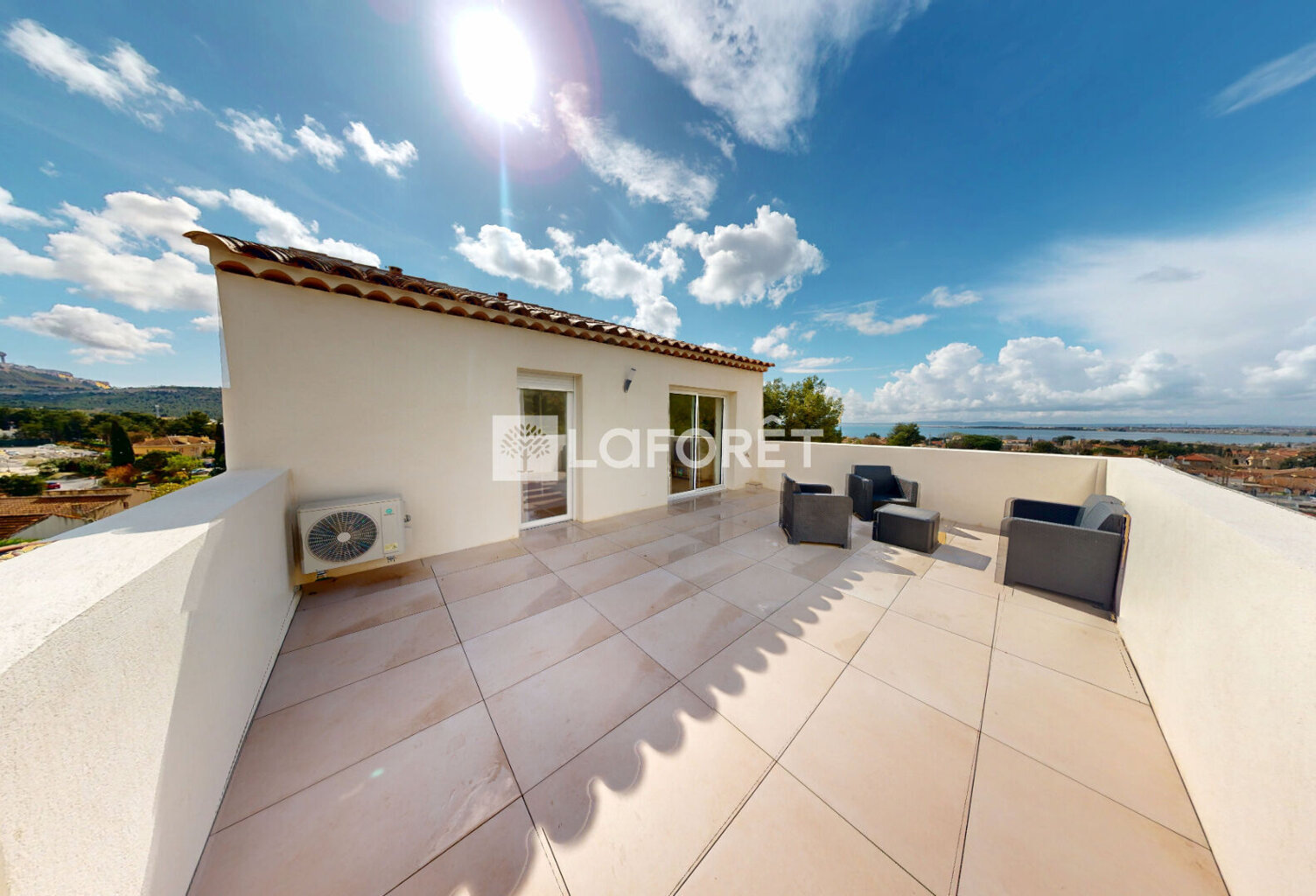 BAISSE DE PRIX EXCEPTIONNELLE  - T3 NEUF  DE 46 M² AVEC TERRASSE ROOFTOP DE 38 M² ? ROGNAC CENTRE — photo 1