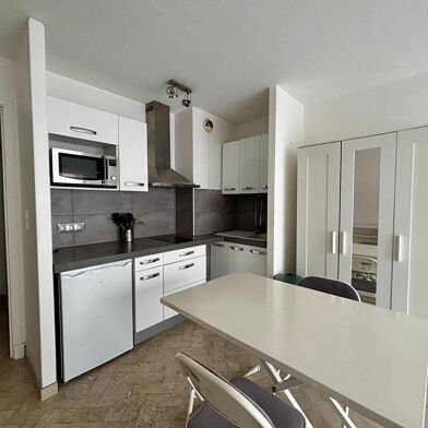 Appartement 1 pièces 750 €