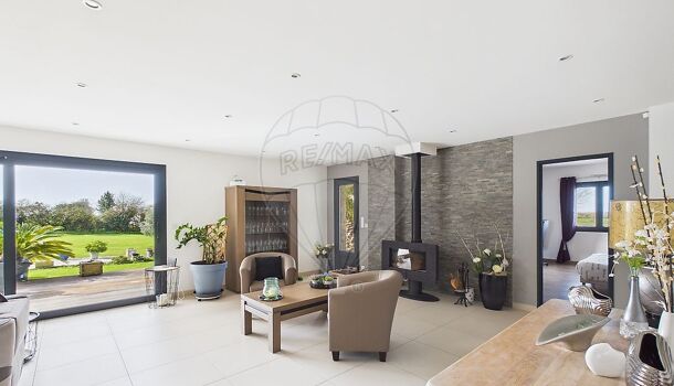 Villa / Maison 8 pièces  à vendre Meschers-sur-Gironde 17132