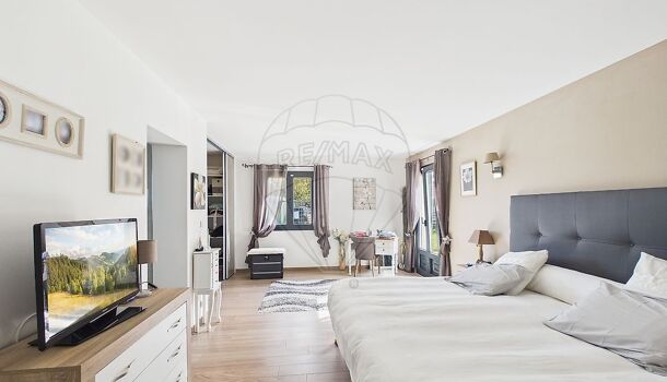 Villa / Maison 8 pièces  à vendre Meschers-sur-Gironde 17132