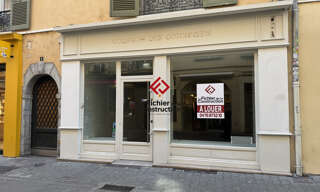 Commerce  126 m² à louer à Grenoble (38000)