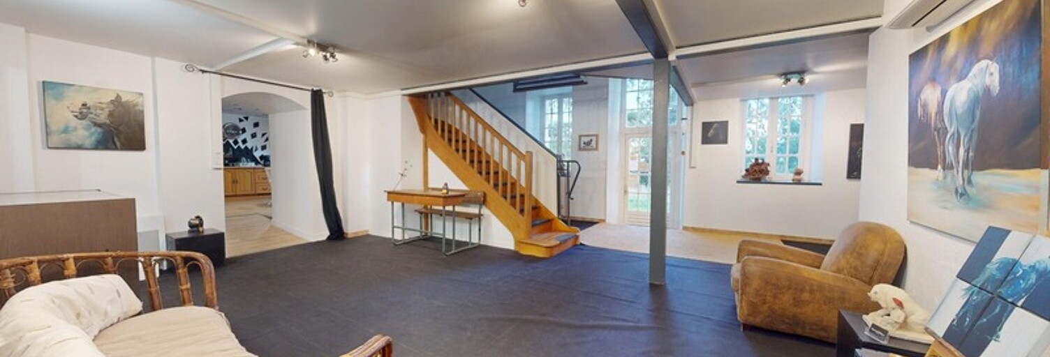 Immeuble  566 m² à vendre à Le Cellier (44850)