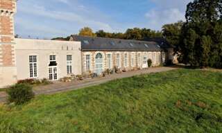 Office 14 rooms 566 m² property.to_sell in Le Cellier (44850)