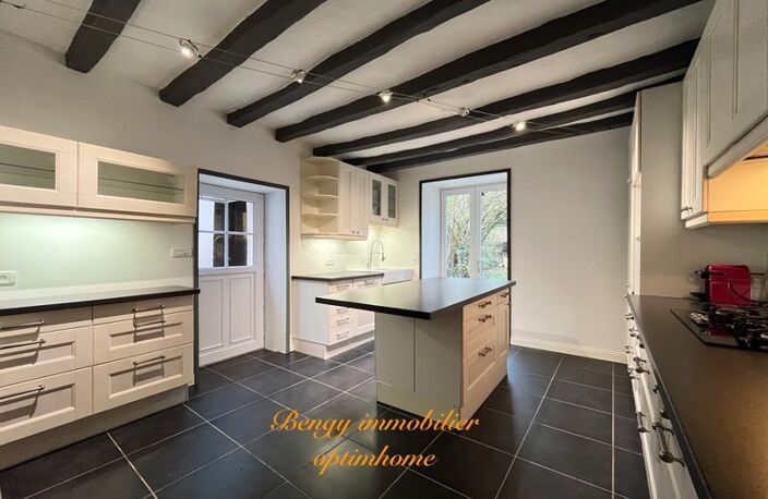 Maison de ville unique sur Chateau-La-Vallière — photo 4