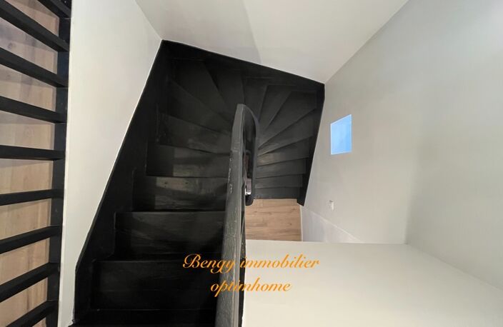 Maison de ville unique sur Chateau-La-Vallière — photo 5