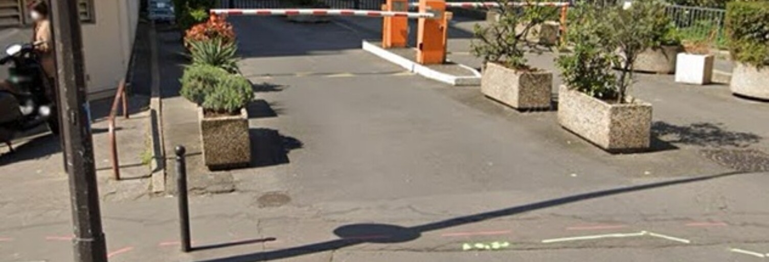 Garage  10 m² à louer à Paris 20 (75020)