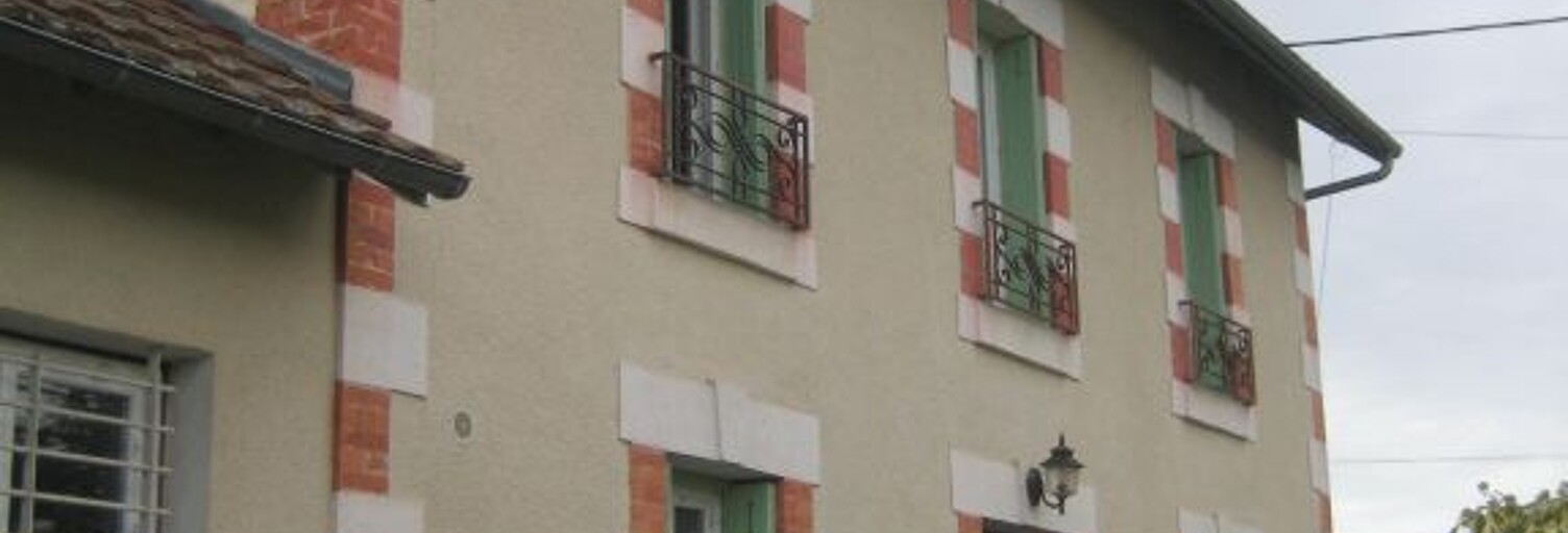 Maison 4 Pièces 93 m² à louer à Saint-Astier (24110)