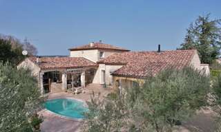 Maison 8 Pièces 242 m² à vendre à Uzès (30700)