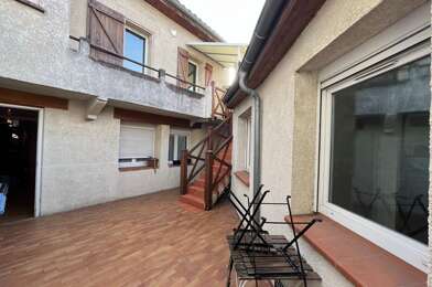 Appartement 5 pièces 1175 €