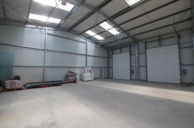 Commerce 3 pièces 1500 €