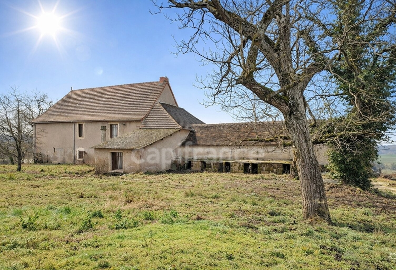 Maison à vendre 118m2 SAINT PIERRE DE MAILLE (86) — photo 1